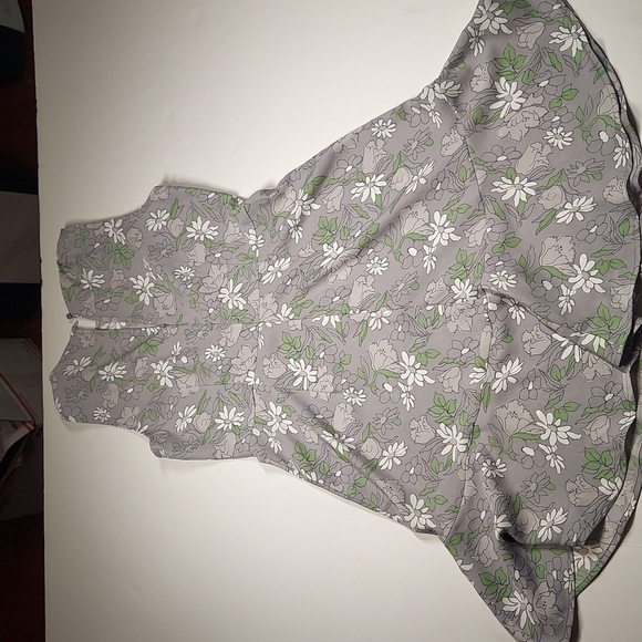 Silver Lilac Meadow Floral Sleeveless Fit & Flare Dress - Petite LOFT  Size 0 - Picture 3 of 12